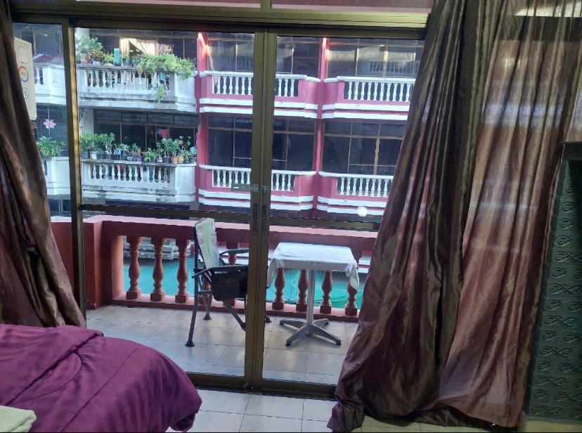 Pluemchai Guesthouse Jomtien Beach Exteriör bild