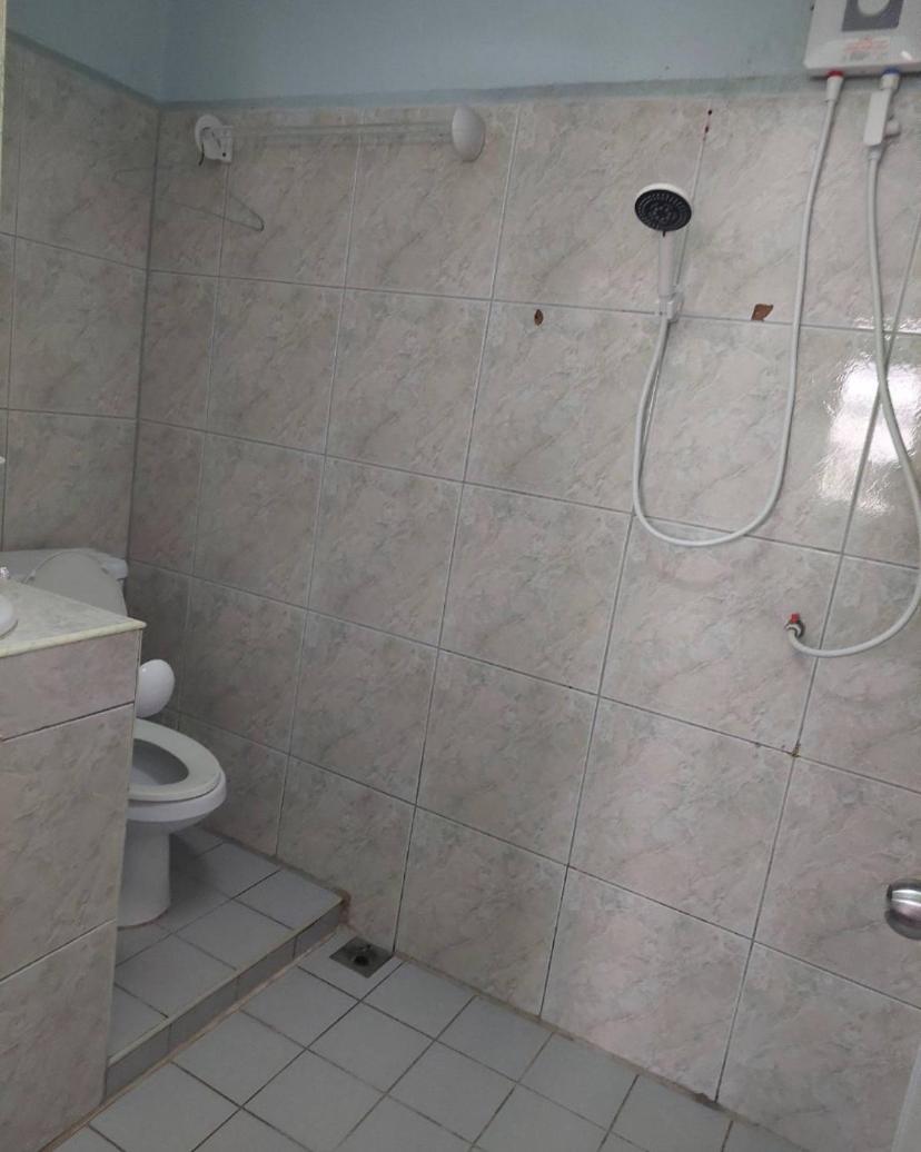 Pluemchai Guesthouse Jomtien Beach Exteriör bild