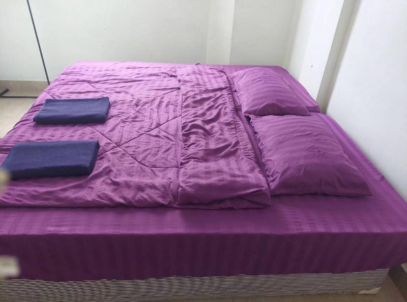 Pluemchai Guesthouse Jomtien Beach Exteriör bild