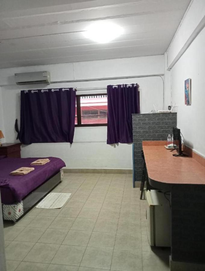 Pluemchai Guesthouse Jomtien Beach Exteriör bild